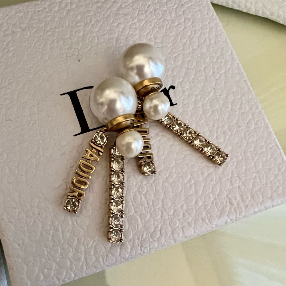 No box - Earrings. Gold super chic